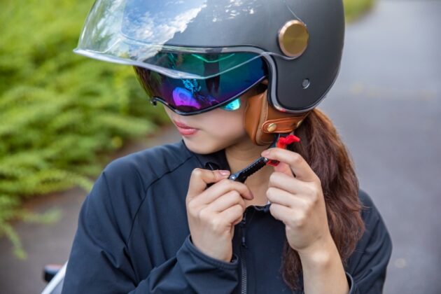 24287109_s バイクヘルメットの種類と選び方！安全性と快適性を両立させる全15タイプ