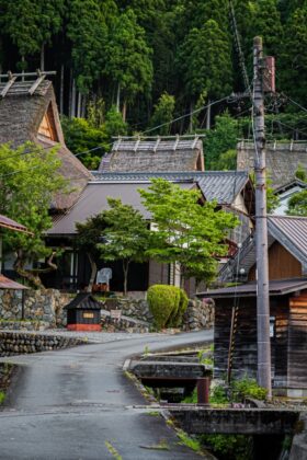 25484700_s サブスク移住の新常識！自由自在なライフスタイルを手に入れよう