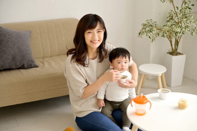 4211914_s 子育てとスピリチュアルの深い関係とは？親子の成長を促す秘訣