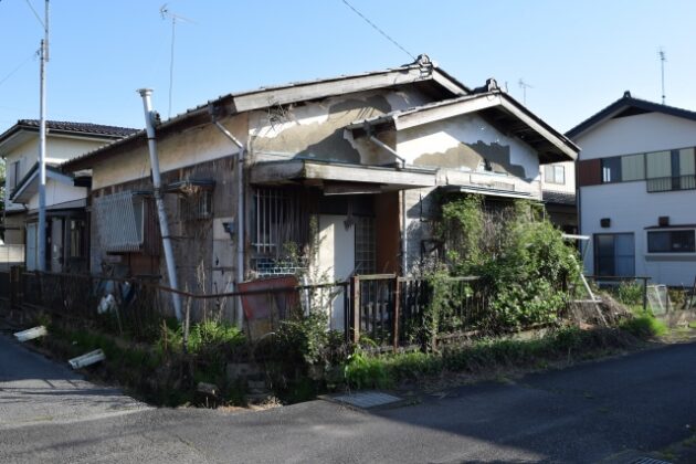 25384171_s 空き家問題の現状と解決策を徹底解説：深刻化する日本の課題