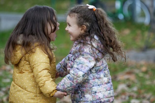 children-g898fdf210_640 あなたの人生に必要な「縁を切ってはいけない人」とは？その特徴と見分け方