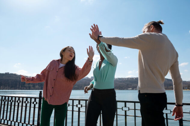 2149384574 自己肯定感とは簡単に言うと何？高める方法と驚くべき効果を徹底解説