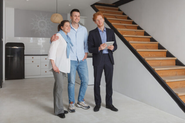 22040302_s 実家や空き家をどうするか迷ったときの「民泊・空き家の雑談室」