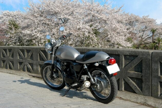 4632572_s ネイキッドバイクの魅力を徹底解説！初心者からベテランまで楽しめる